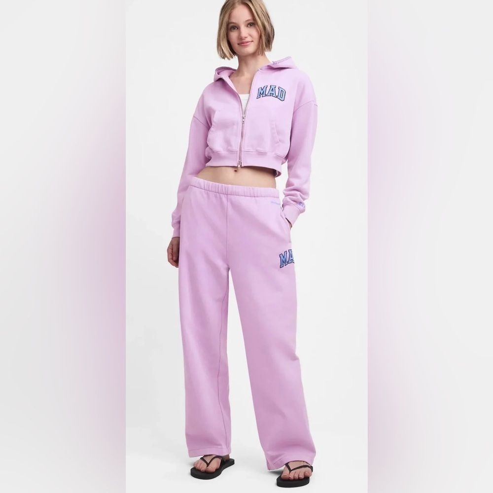 Gap x Madhappy Women's Crop Hoodie and Joggers in Lavender/Wisteria Purple